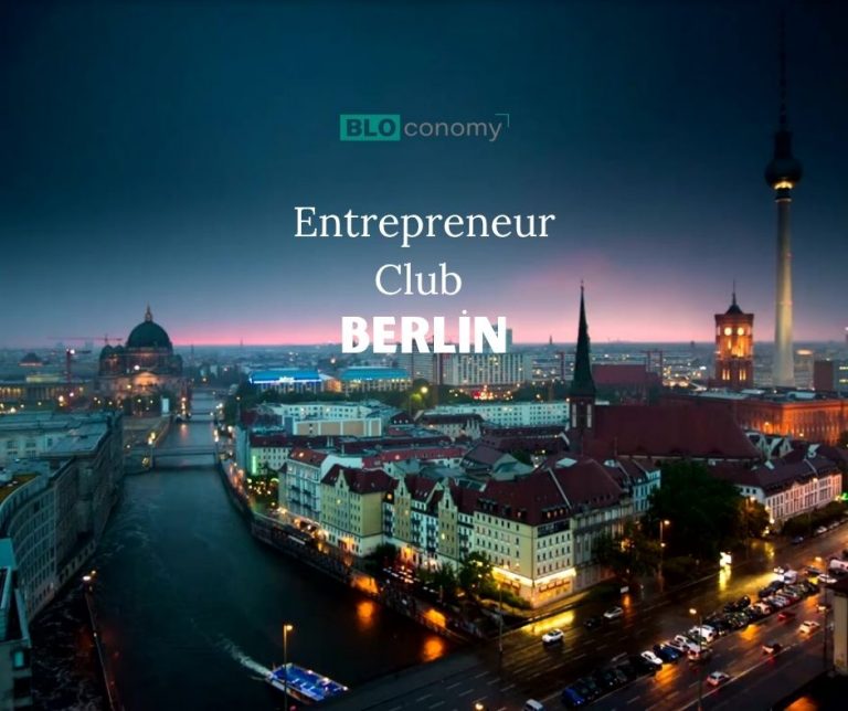 Mavi ve Beyaz Turizm Reels Videosu (Facebook Post)